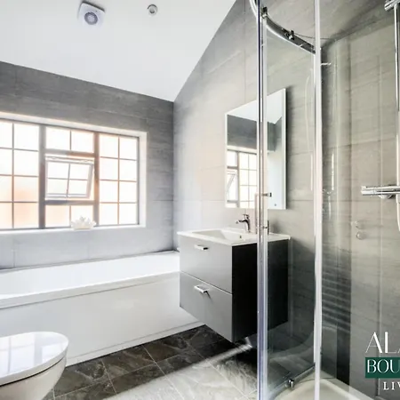 Apartment 3 Floor Townhouse Luxury Living Alara Boutique *