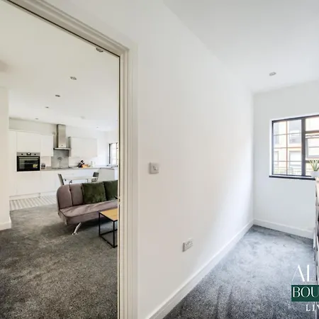 Apartment 3 Floor Townhouse Luxury Living Alara Boutique *